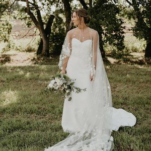 Meet your Posher, Christy